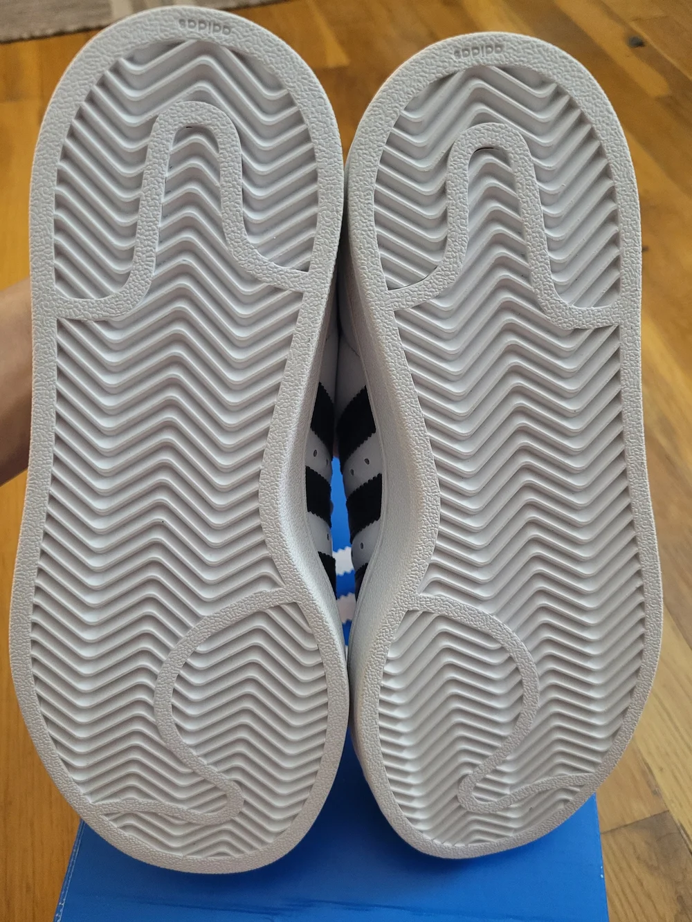 Adidas Kids Superstar II GS 4 JH9976 Display Item Left Shoe Little Discoloration